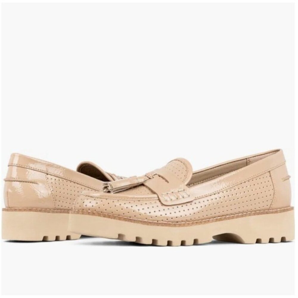 NWB DONALD PLINER Women's Size 9M Haarle Lug‎ Sole Tassel Loafer Sand Shiny - Picture 4 of 7